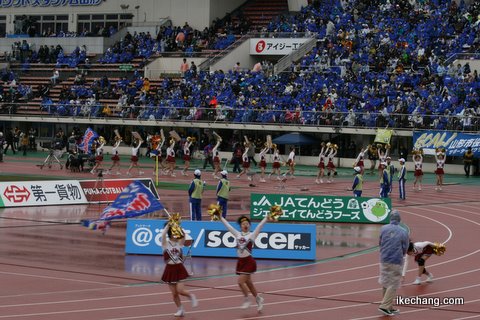 写真:山形北高チアリーダー部「B☆SPARKY」