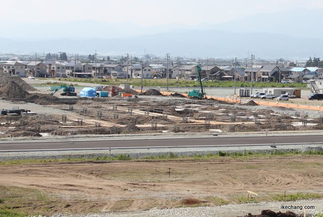 写真:(仮称)イオンモール天童の建設現場(H25.06.09)