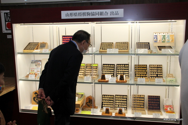 画像：天童将棋駒の展示コーナー