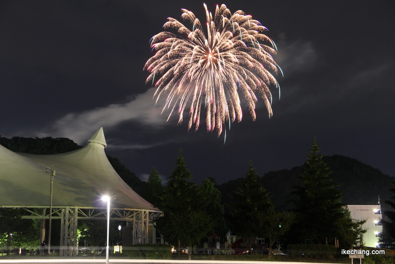 画像：舞鶴山からの打ち上げ花火